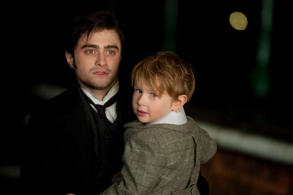 TheWomanInBlackMovie tweet media