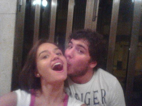 Consecuencias de cotillear por el balcón en una noche de verano <a href="/Batmanmanta/">pablo lloros</a>