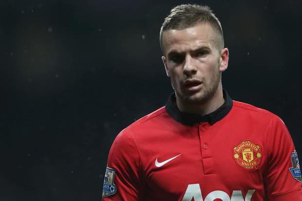  Happy Birthday "Tom Cleverley" semoga semakin ciamik permainannya musim ini :3 