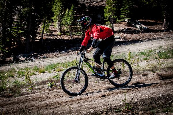 XGames's tweet photo. On Aug. 21 at 9:30 pm ET, Cam Zink will attempt to backflip a mountain bike a world record 100 feet. #MammothFlip http://t.co/AcoWnoNVDl
