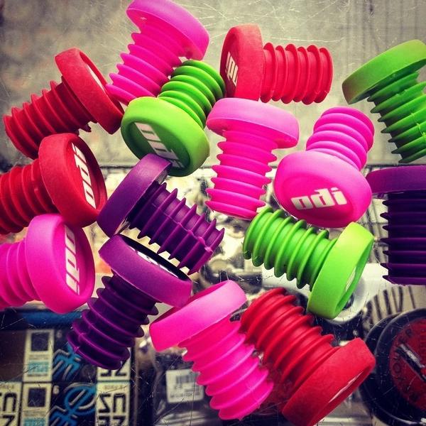 jibsactionsport's tweet image. Bar plugs are essential to the safety of your bike or scooter. #coresample #jibs #jibsbmx #jibsscooters #bmx #sco...