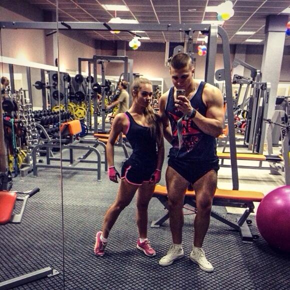 MuscleFiber's tweet image. Спортивная пара #fitness #fitnessmotivation #muscleandfitness #bodybuilding #follobackforfolloback #fitnesscouple