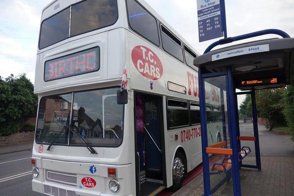 FUNctionBUS's tweet image. Ding Ding. Ready for pick up. #bus #party #brumisbrill #birthdayparty #limo