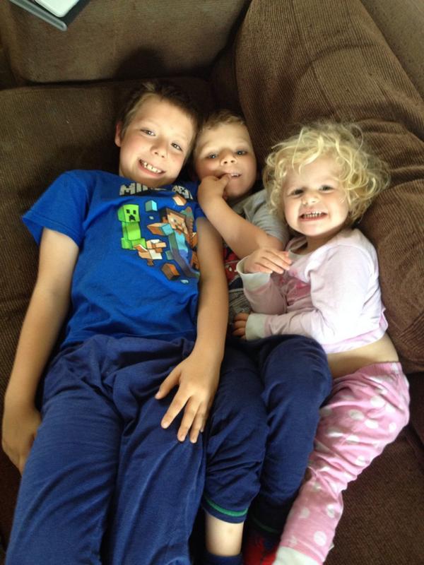 emsie44's tweet image. My three beauties