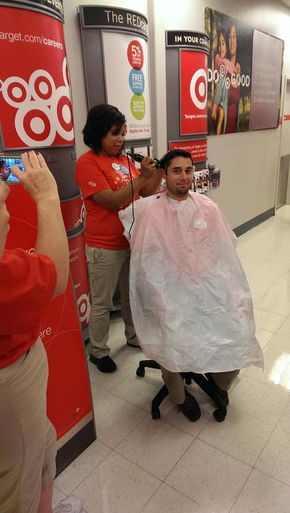 BurfordLucas's tweet photo. @ChrisPage30 Red card recognition! @cdoug4 @ambock2003 @Orschman6 http://t.co/g7kN420Yxs