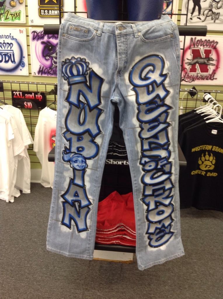 airbrush on jeans