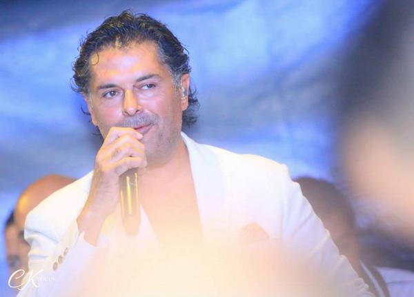 RaghebAlamaNews's tweet photo. ملك المسارح #السوبرستار #راغب_علامة يضيء ليل إهدن في أقوي حفلات صيف #لبنان
بعدسة شربل
#Pic53
https://t.co/4Lu5YBcB5j http://t.co/ez9WdcHLxu