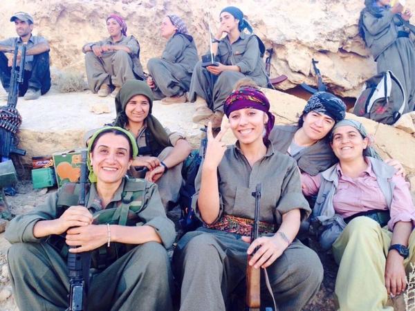 ushadrons's tweet photo. @TheWomensWatch Kurdish women fighting #ISIS #Kurdistan rocks http://t.co/3FKeX2mglU