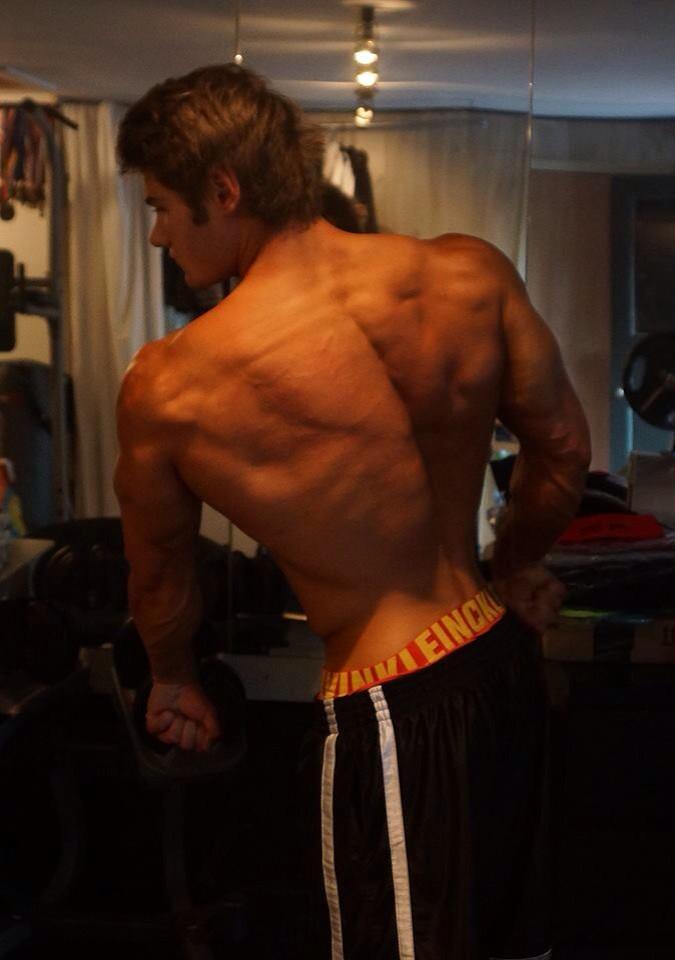 Jeff Seid on X Haven t posted a back pic in awhile. Making gains http t 99Ifv50WE3 X