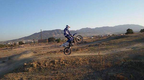 jomagon92's tweet photo. Unas fotitos de esta tarde entrenado en el campo 😎👌👍 http://t.co/u4nPZwKB2U