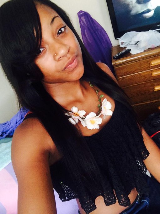 Watch Marie 👑's leaked NSFW photo on TwXstars