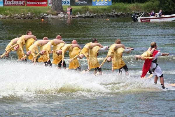 WeAreBadgerland's tweet photo. Some photos from nationals this weekend! #campingwithcord http://t.co/q2L5cRhptV