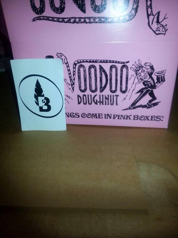 bridgelessNW's tweet photo. The Bridgeless sticker tour...#Eugene http://t.co/6aBnofzkFl