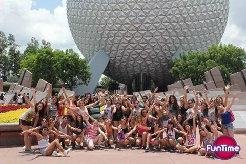 FioreSL's tweet image. Extrañar a cada una de ustedes es poco, gracias por todo bus 2 las amo ♥ #FunTimeJulio2014 #GrupoVioleta