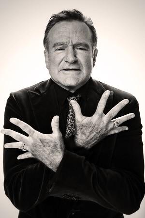 connor_calitz's tweet photo. #hccenglish R.I.P Robin Williams. He made life better with his jokes now what are we going to do. 😭😭😭 http://t.co/UqMEdVP3j9