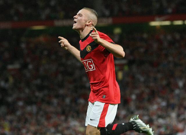 Happy 25th Birthday to Tom Cleverley! 