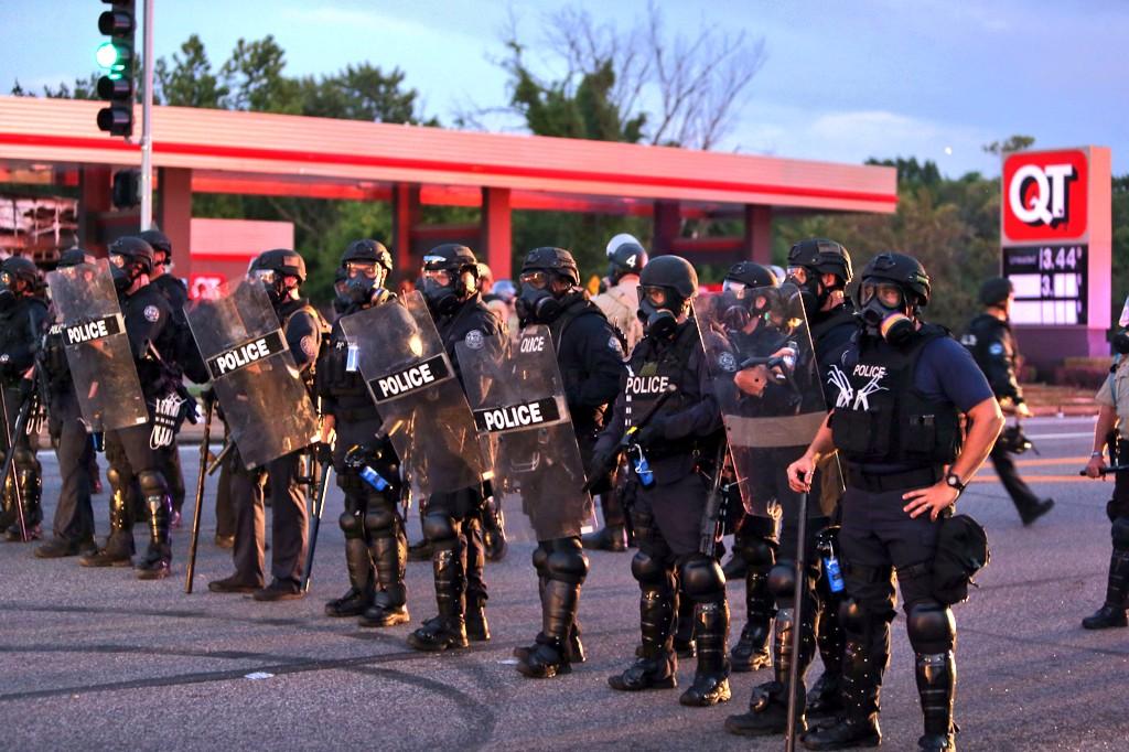 BuzVYhzIQAAT3Ef.jpg:large