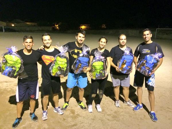 asocxamacka's tweet photo. El equipo negro se ha alzado con la victoria! @AytoEsparragale le ha obsequiado con un regalo! http://t.co/zDbKQnl56G