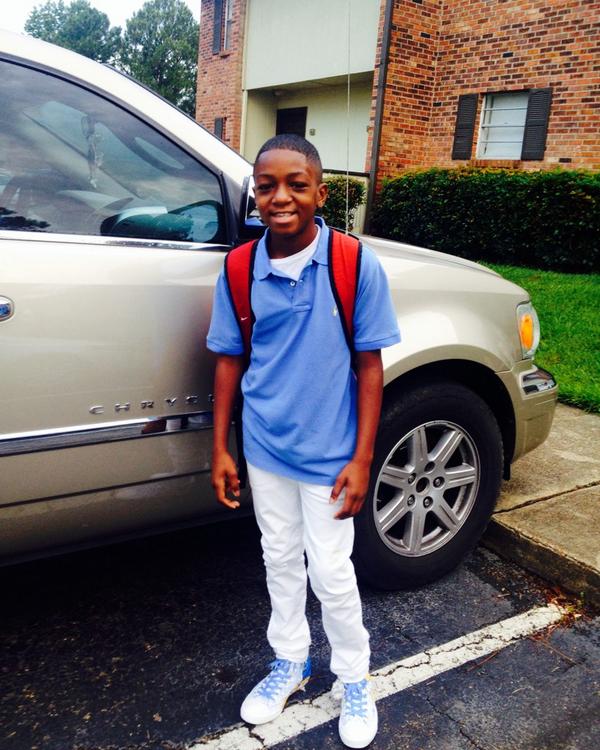mzRozRN's tweet photo. @Clintonschools Rashad's first day as a 5th grader! http://t.co/eR7sc4dunG