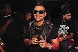Caztillitoo's tweet photo. #Follow my cute #SeanPaul <3 <3 I Lik It @duttypaul http://t.co/l6sQI1fXaE
