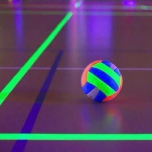 NosebleedHQ's tweet photo. Retweet if you want to try glow in the dark volleyball http://t.co/yZ7nZoFRjF