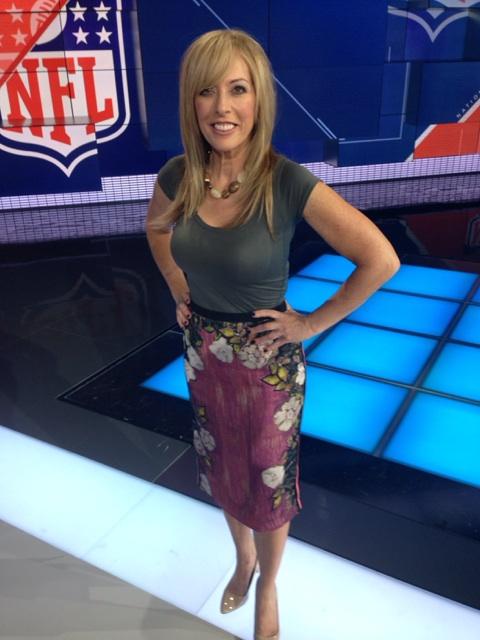 Linda Cohn Nude 24