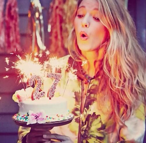  Blake Lively Happy Birthday 