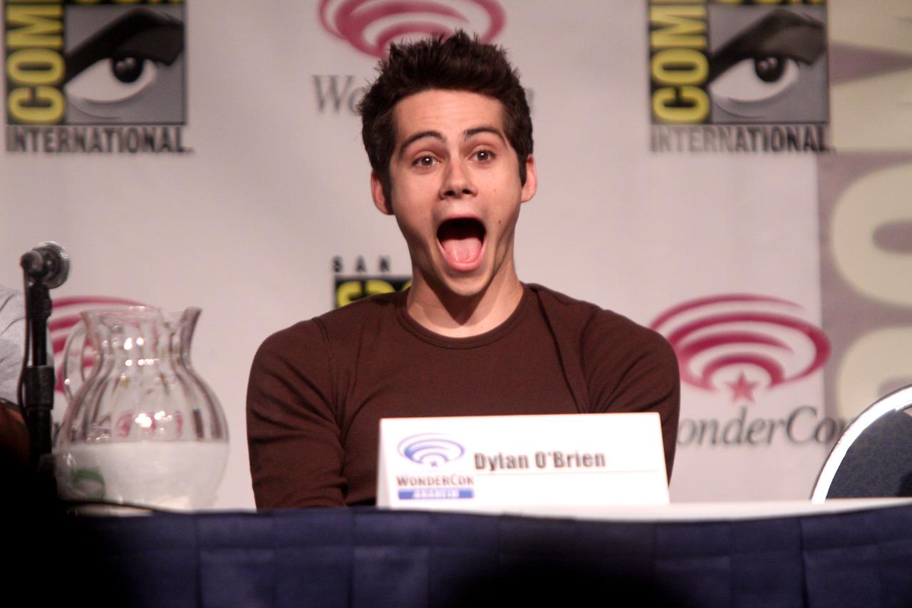 HAPPY BIRTHDAY DYLAN OBRIEN !!  wow 23 years! Congratulations Me now : 
