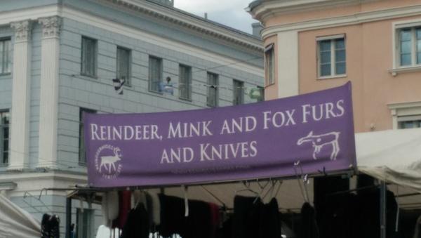 Keffy's tweet photo. Just the basics. #andknives http://t.co/J2IKe2HFFI