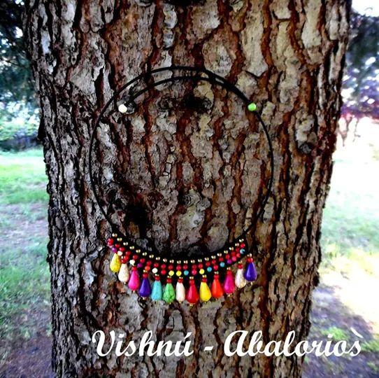 vishnuabalorios's tweet photo. NEW NECKLACE CADENA ARO HIPPIE MULTICOLOR CUENTAS 7€ http://t.co/YsQNABUcTP