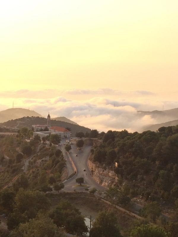 هوني السما قريبي...
#StCharbel #Lebanon