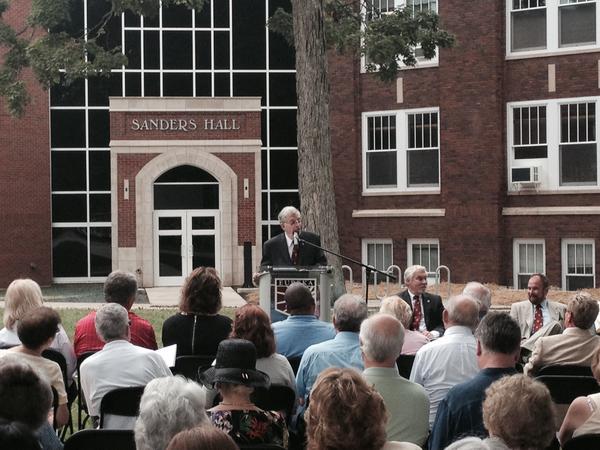 EurekaCollege's tweet photo. The ever-modest Dr. Richard Sanders, in front of #SandersHall http://t.co/zT6EtBfR0s