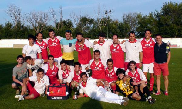 Monteagudo_CA's tweet photo. El pasado 15 de agosto, el @Monteagudo_CA se proclamó campeón del 'Trofeo M.I. Ayto. de Monteagudo'. Aquí, la foto. http://t.co/1R15oiMUdz