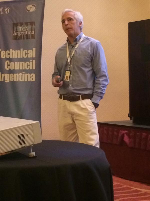 agustinc's tweet photo. "The individual enterprise: how mobility redefines business", Sebastian Porro #RTEBsAs2014 #RTE2014 @IBMAoTArgentina http://t.co/gjx8JISnkb