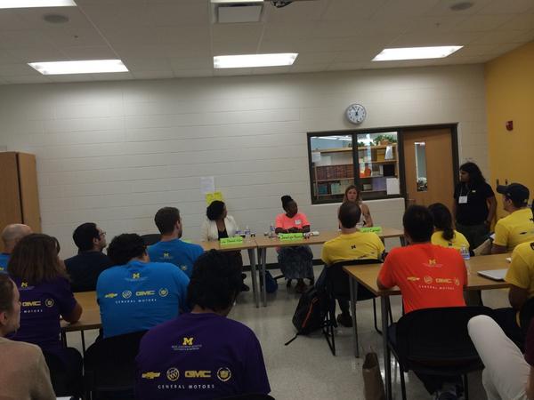laurasider's tweet photo. Ross MBA's are learning about the challenges of owning small businesses in East Jefferson. #RossImpact #sec5 http://t.co/uCxUfUjUmB