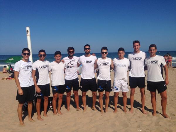Voleibol_Petrer's tweet photo. Buen comienzo de la pretemporada del Primer Equipo con sesión doble #GoSDVP http://t.co/Fid1imI17T
