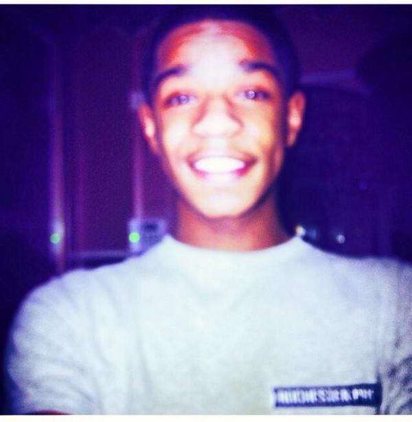 Dezz Ellis (@daddiedezz) on Twitter photo 