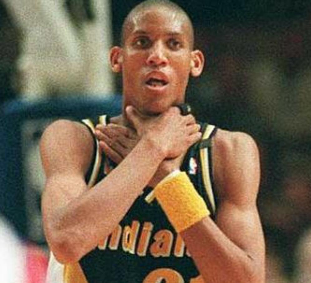 To wish one of the greatest to ever play the game Reggie Miller a Happy 49th Birthday. 