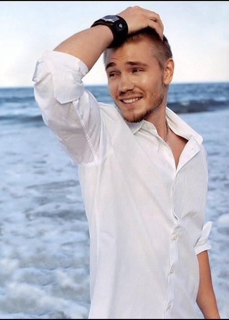 Happy birthday Chad Michael Murray  