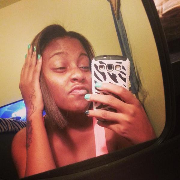 ___TeeBaaby's tweet photo. This pretty bitch 😍😘 http://t.co/xtl7QKw80b