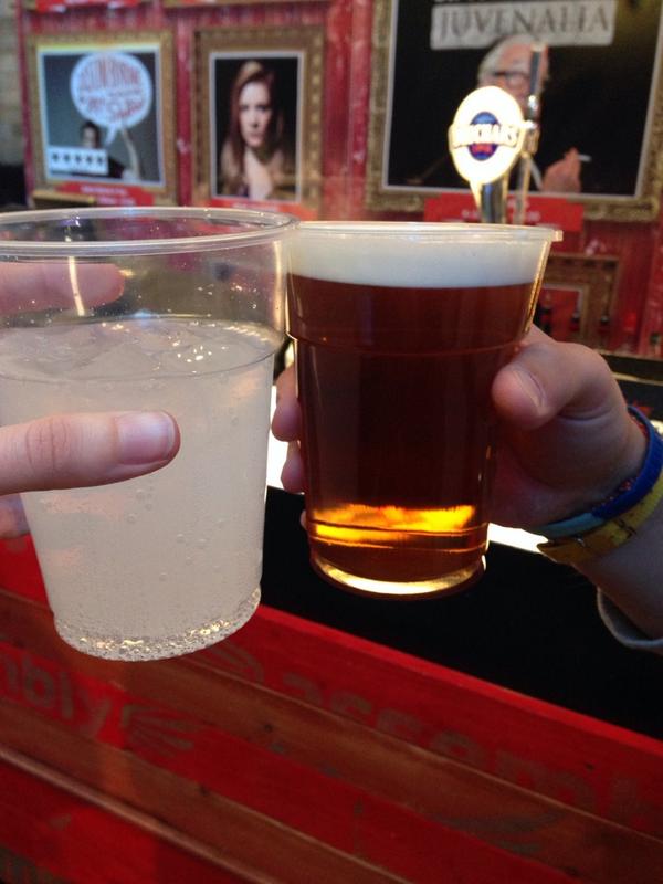 jerlace's tweet image. Smirnoff Ice #edfringe style! #overice