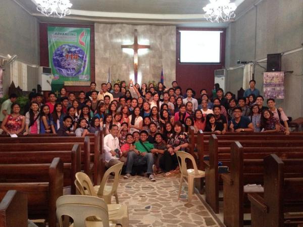 RAthePogi's tweet image. 94 youth leaders of the Philippines. To God be the Glory!! #nationalYouthCouncilMeeting #UMYF #NYCM