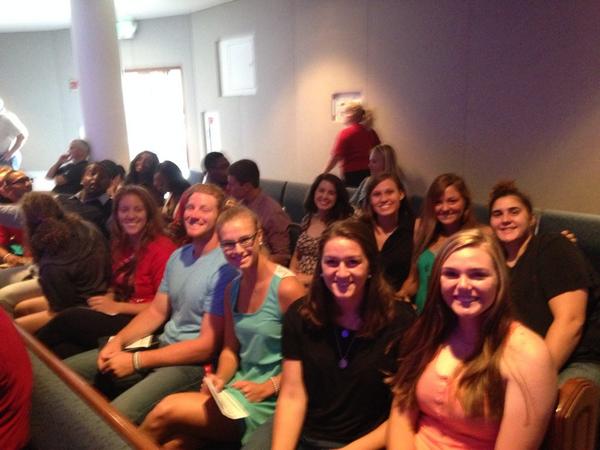 noeljoni's tweet image. FCAIA in the house today! @sherwoodoaksCC #collegeSunday