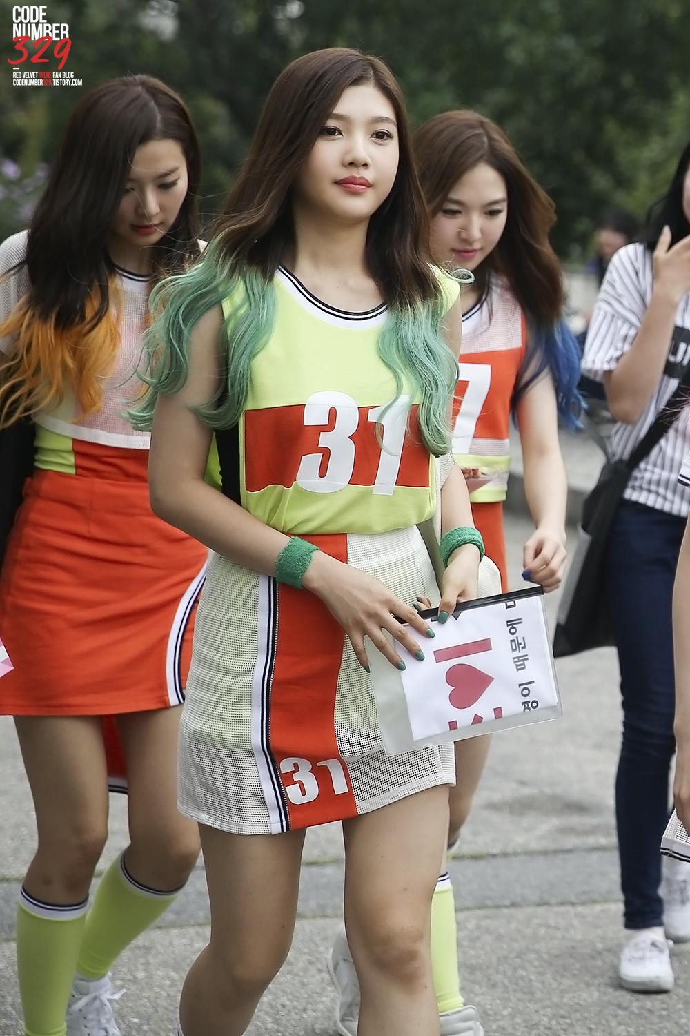 Bv0WLEPIgAA81a1.jpg:large