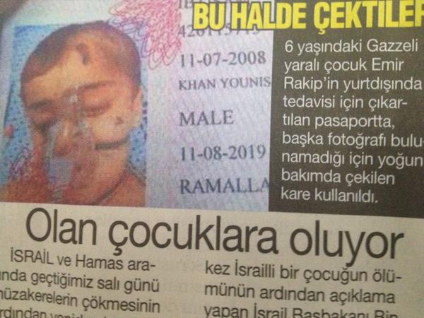 AdemSozuer's tweet photo. Gazzeli Emir;tedavi için yurtdışı
yurtdışı için pasaport
pasaport için fotoğraf gerekmişti ve o
böyle fotoğraflandı.. http://t.co/iFrQZLCq4b