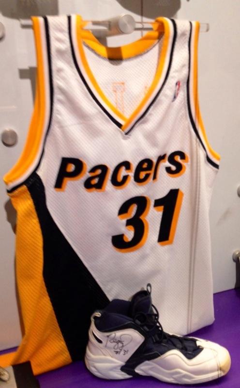  Happy Birthday To Hall of Famer & Pacer Great Reggie Miller  