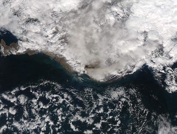 nexttrip_co's tweet photo. Iceland Volcano Erupts, Creating Ash Plume That Could ... via @skift http://t.co/xkQVlo6uRa #airlines #destinations http://t.co/kqT48mLaF8