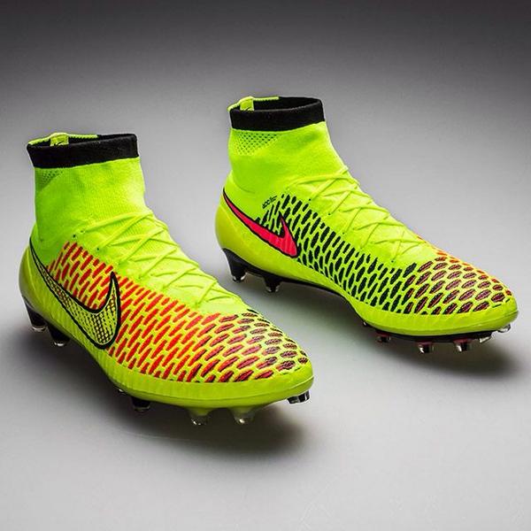 LMessiStuff's tweet photo. To celebrate Messi's first goal of the season, we're giving away a pair of Nike Magista Obras.
RT &amp; Follow to enter: http://t.co/AKpEdD9sNy