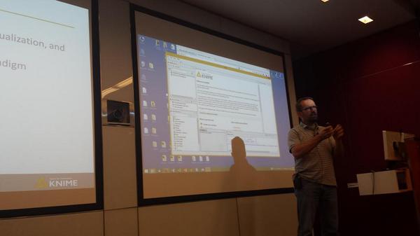 DocSoares's tweet photo. KNIME CEO Michael Berthold schooling us on KNIME. Learning time!! @BPDMProgram @knime #BPDM2014 http://t.co/WMfwaL9SGh
