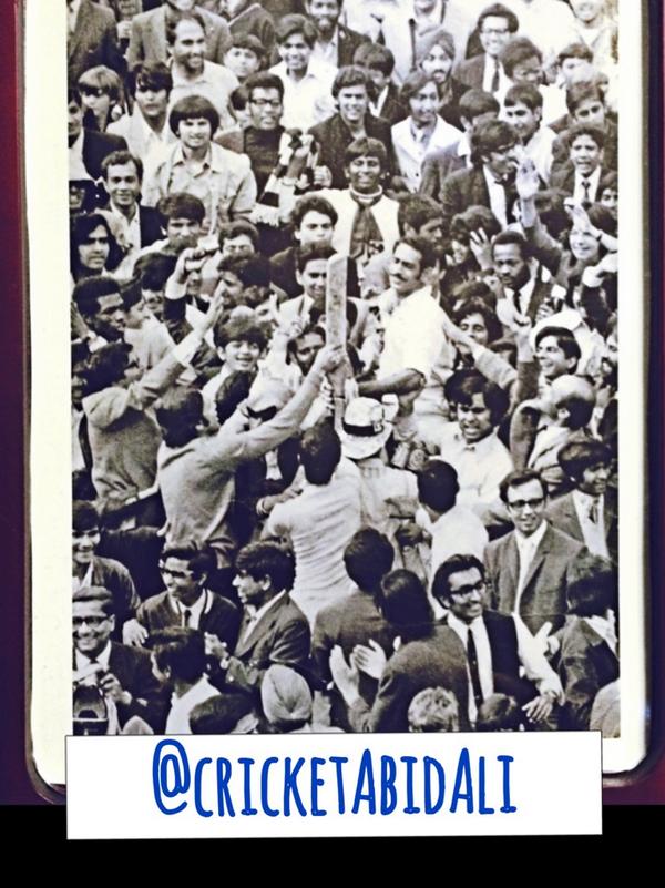 CricketAbidAli's tweet photo. @bhogleharsha thank u here's the winning shot photo and after!! http://t.co/ixB6xzexdc